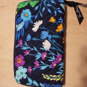Vera Bradley Accordion Wristlet